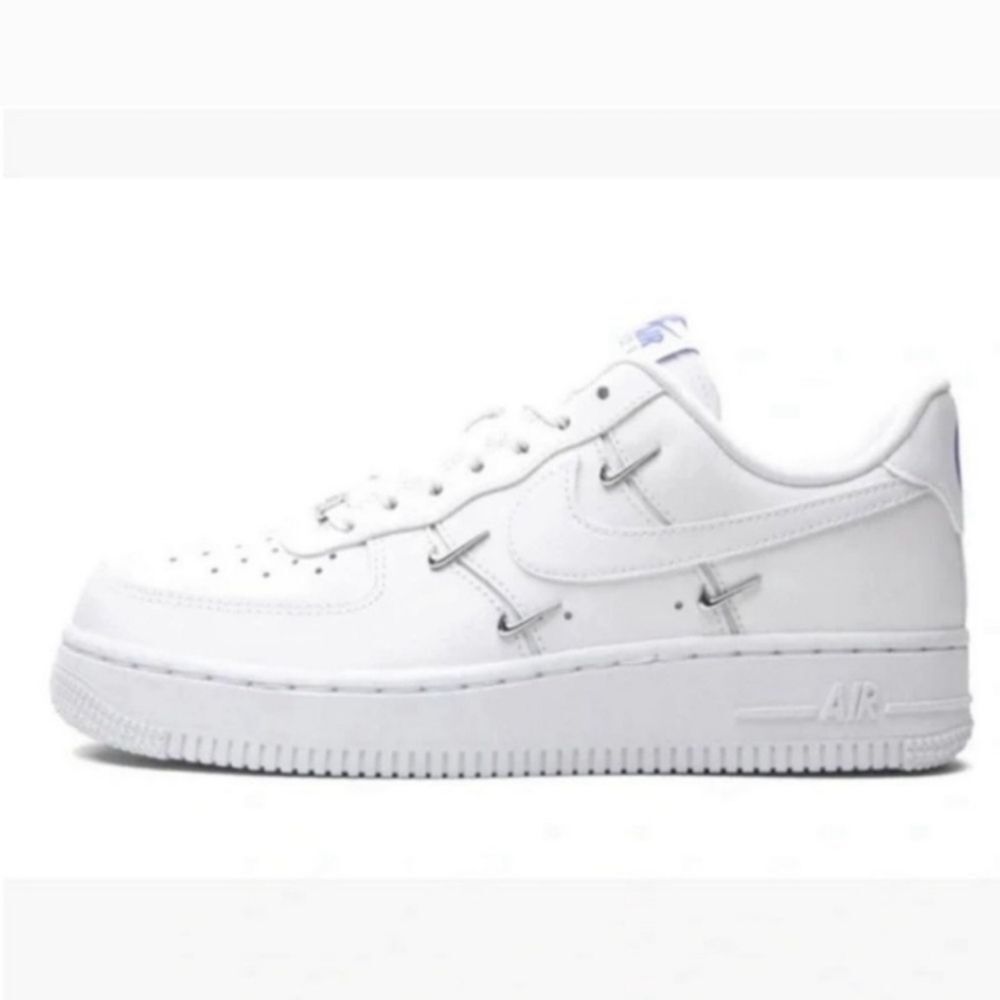 Nike Air Force 1 Sisterhood White Y2K Sneakers Size 7.5 With Free Supreme Laces
